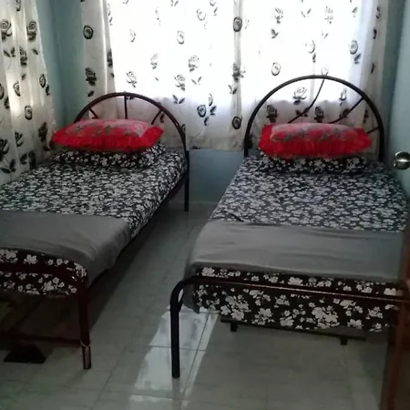 Amimas Homestay Kampong Telok  Exterior photo